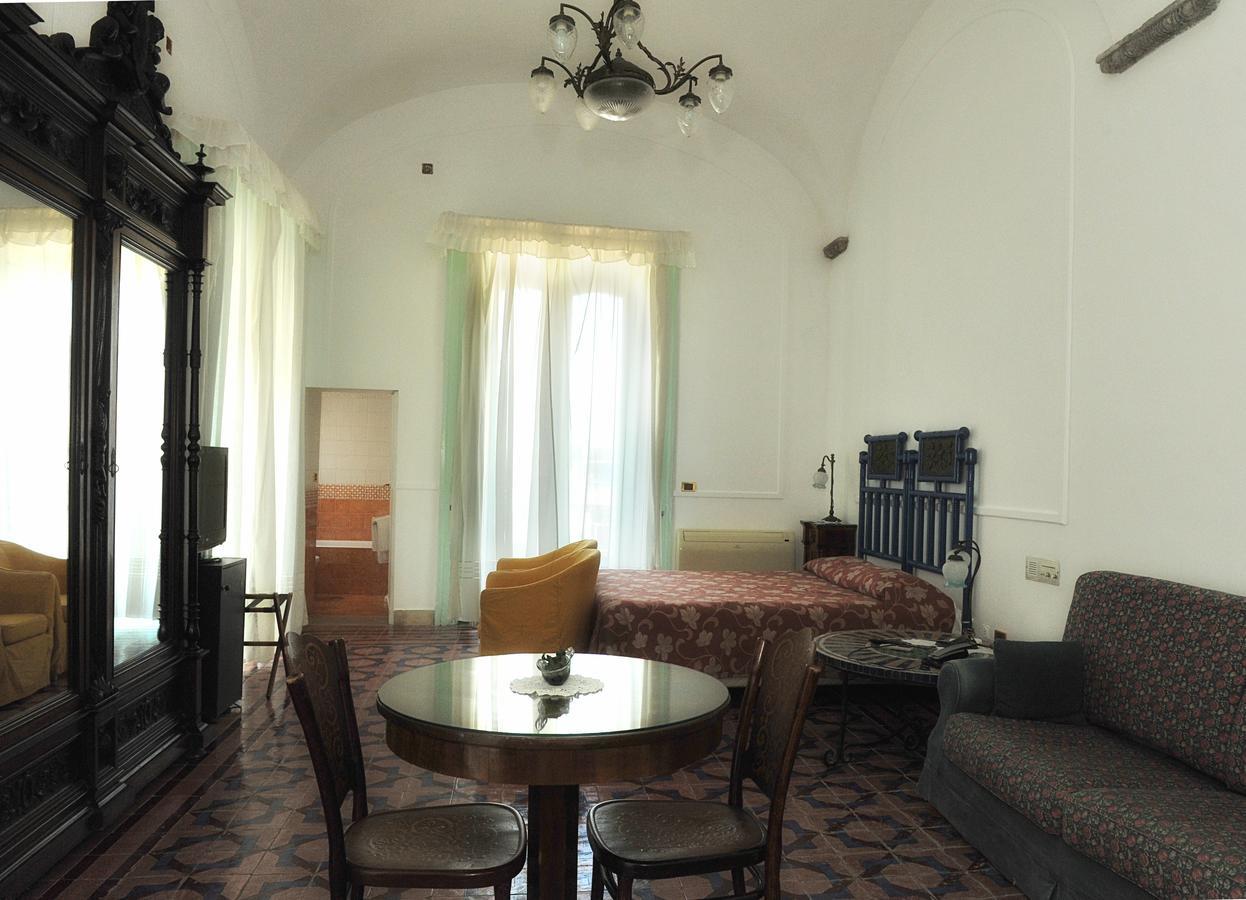 Casa Raffaele Conforti Майори Экстерьер фото